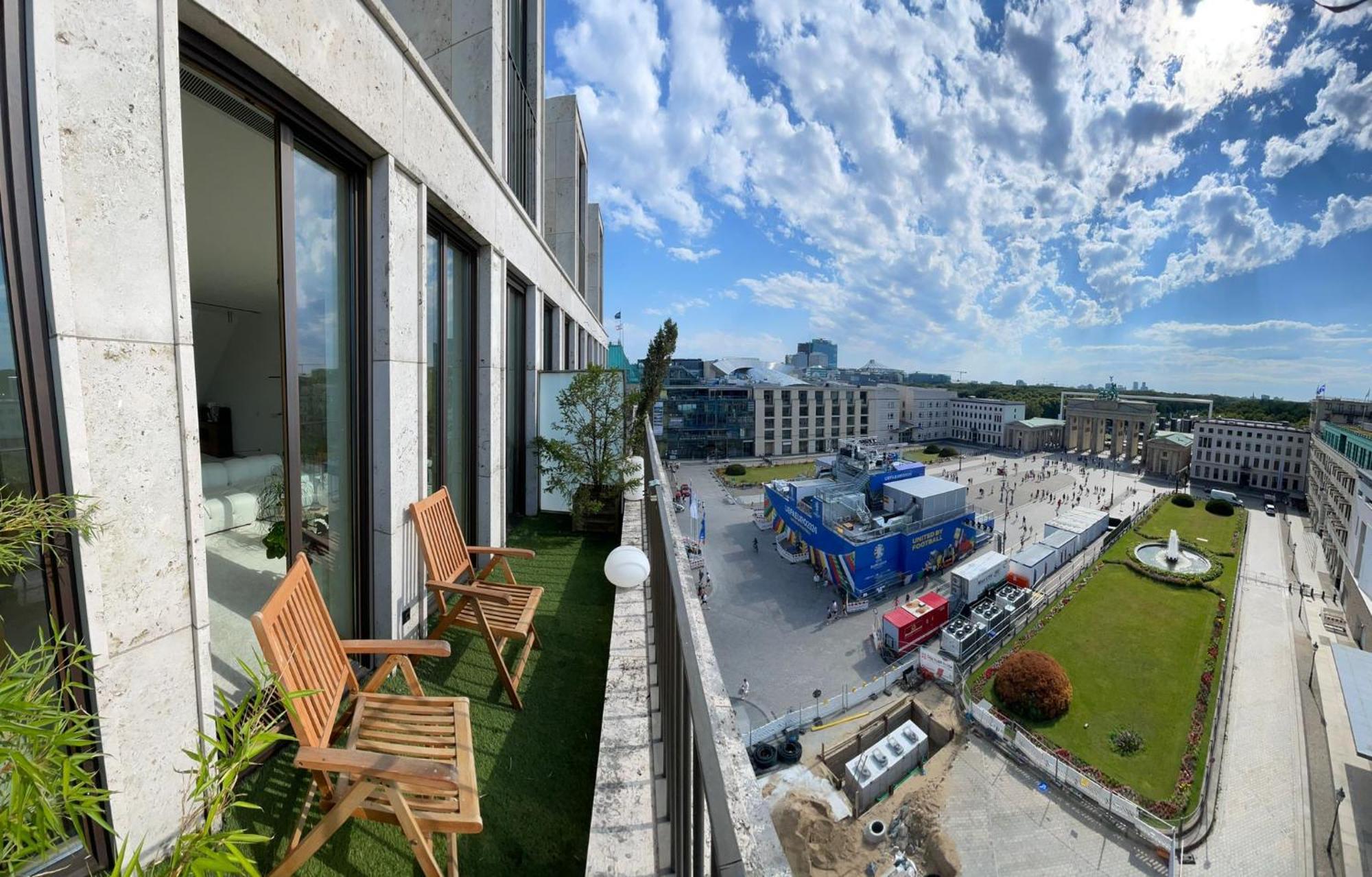 Nexliving Berlin Brandenburger Tor — Fotos 1